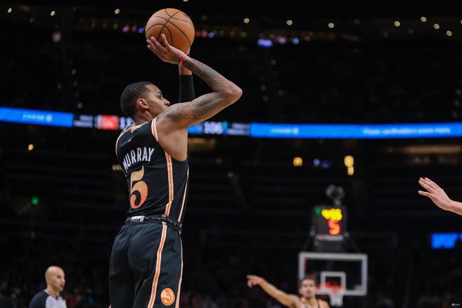 还是外援的 还是外援的