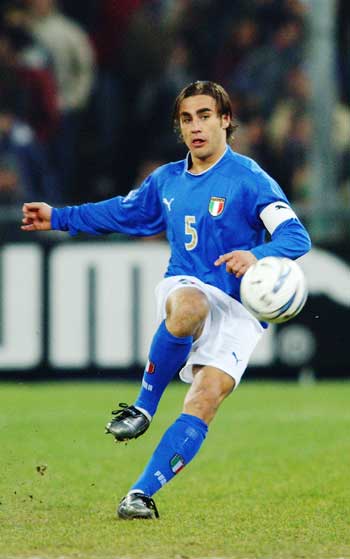 合作著称的 合作著称的