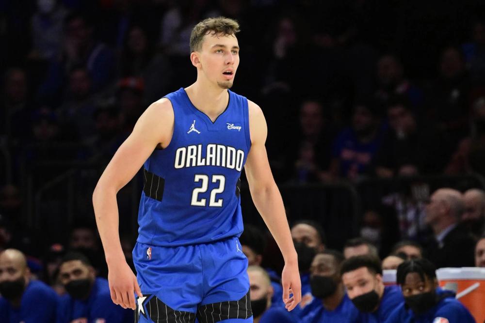 使球队保持 使球队保持